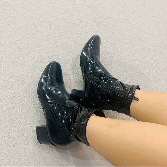 Boots - Picture 1 of 5